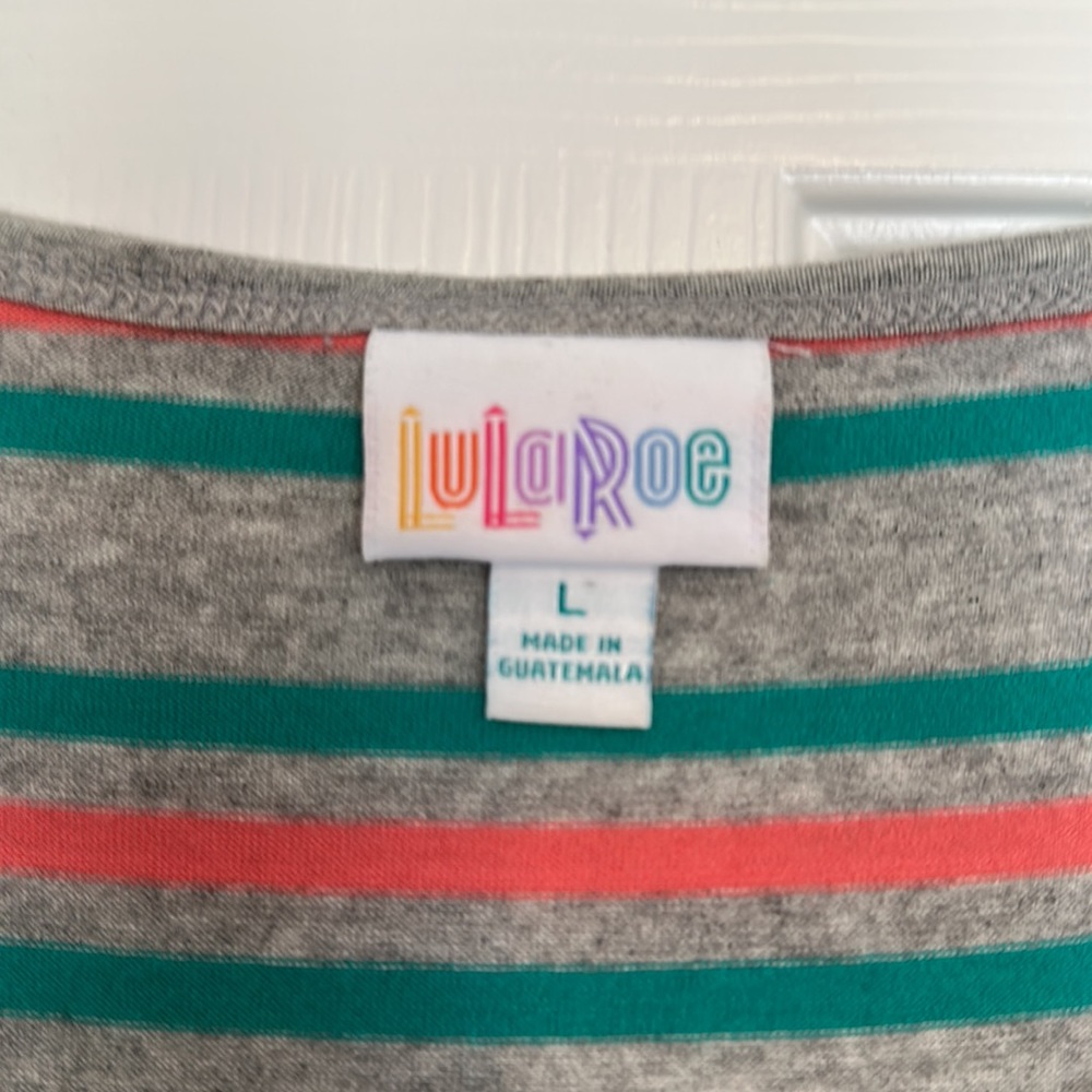 Lularoe Irma‎ Large - Picture 3 of 4